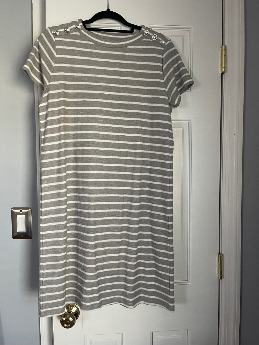 LOFT Gray & White Striped Short-Sleeve Shift Dress